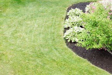 The Top Three Lawn Mowing Patterns and How to Achieve Them